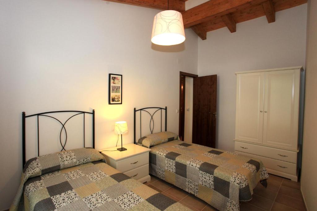 Casa Sierra De Guara Guest House Adahuesca Rom bilde